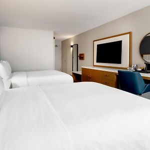 Standard Queen Room Two Queen Beds